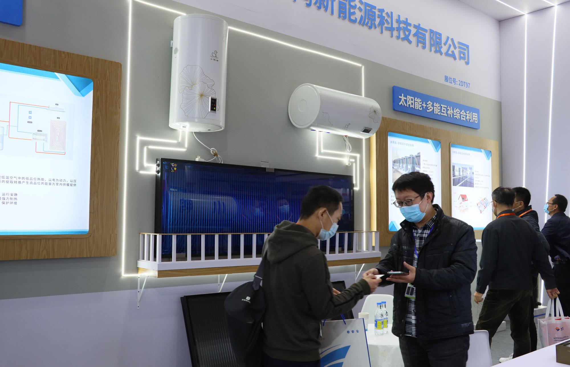 IMG_2165.jpg IMG_2165.jpg